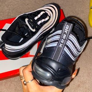 Nike Air Max 97 Women's Shoe